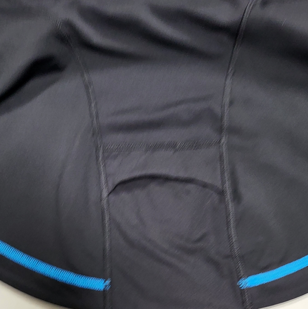 Lululemon Cardio Kick TankBeach Blanket Blue / Aquamarine / Black - Picture 11 of 16